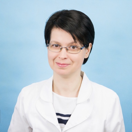 Савенкова Анна Борисовна